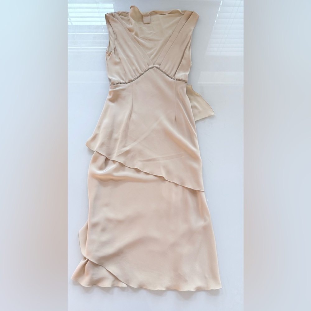 Chloé 100% Silk Asymmetric Layered Midi Dress – FR 40 (US 6–8) – Beige – NWT - Picture 8 of 15